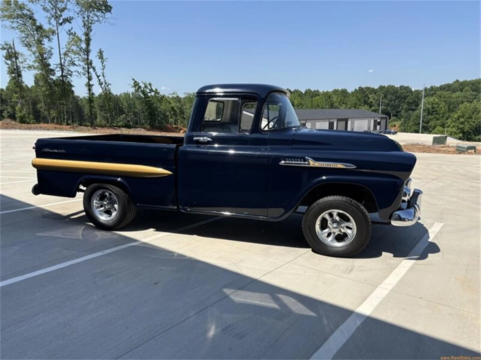 1958 Chevrolet Task Force - Image 18 of 31