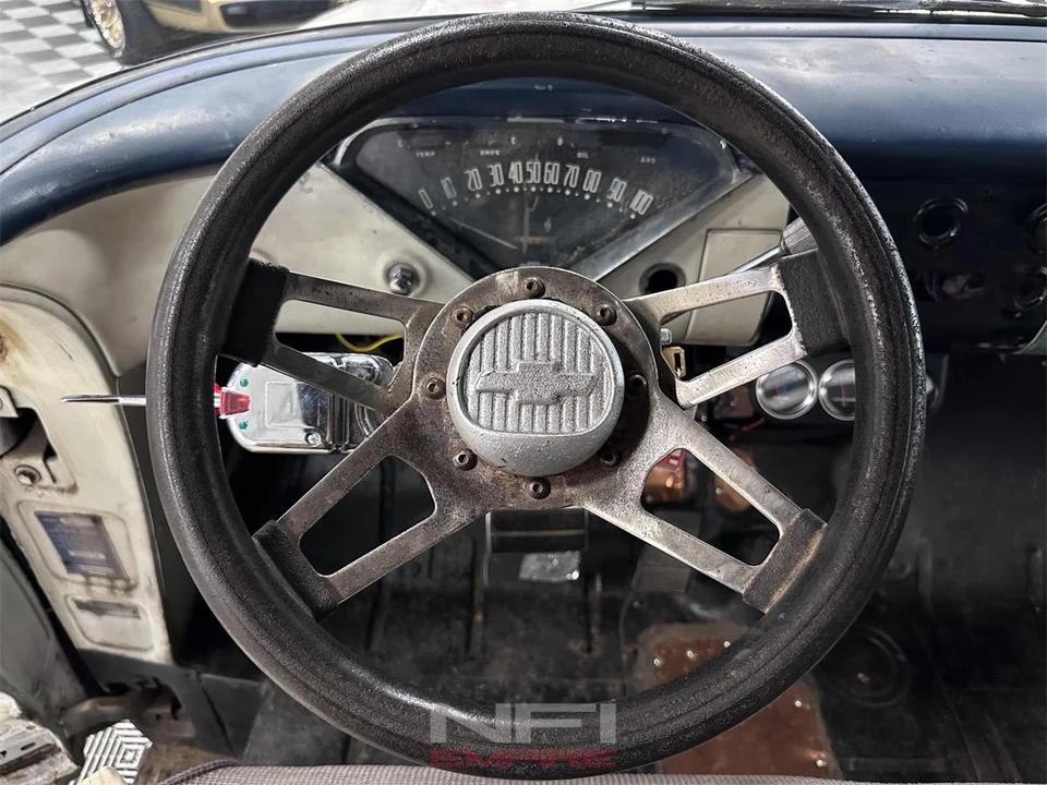1958 Chevrolet Task Force - Image 25 of 31