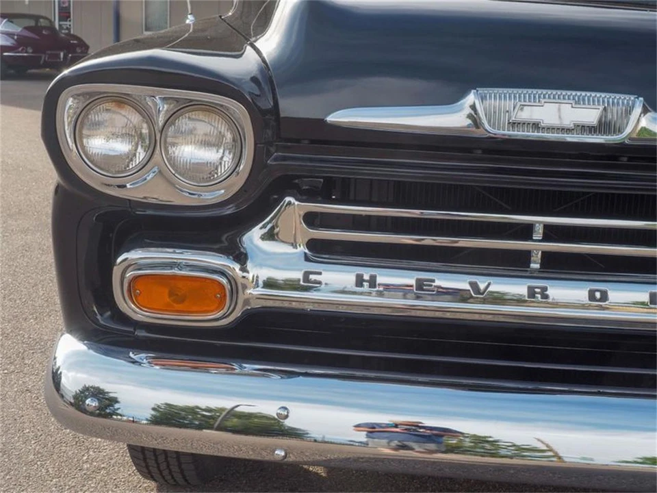 1958 Chevrolet Task Force - Image 21 of 31