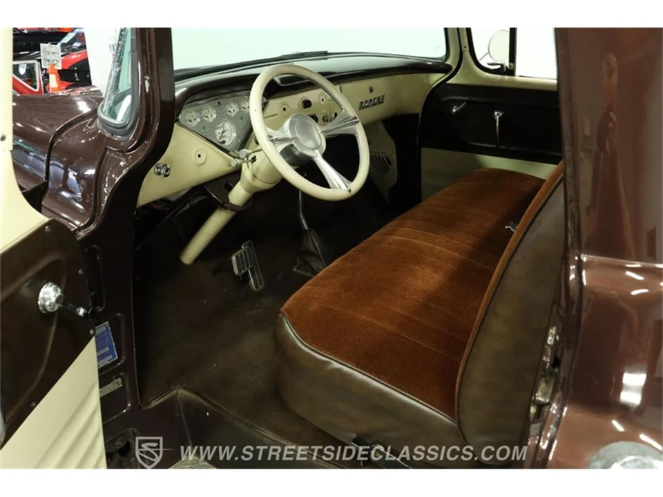 1958 Chevrolet Task Force - Image 4 of 31