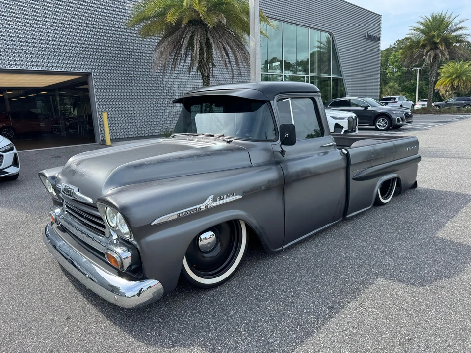 1958 Chevrolet Task Force - Image 11 of 31