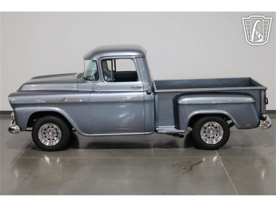 1958 Chevrolet Task Force - Image 11 of 31