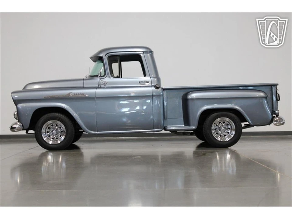 1958 Chevrolet Task Force - Image 27 of 31