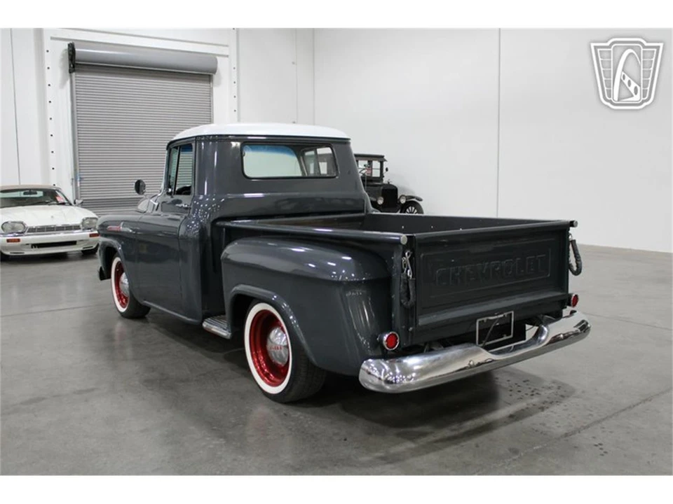 1958 Chevrolet Task Force - Image 16 of 31