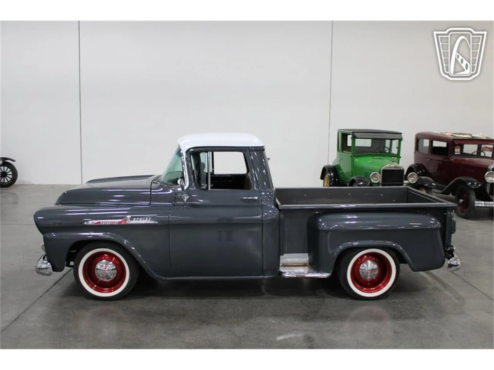 1958 Chevrolet Task Force - Image 7 of 31