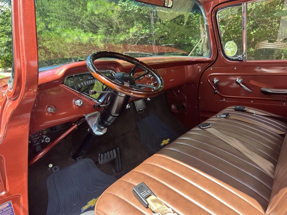 1958 Chevrolet Task Force - Image 20 of 31