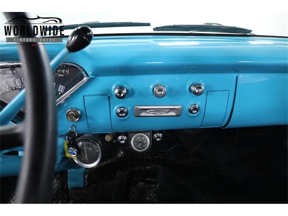 1958 Chevrolet Task Force - Image 29 of 31