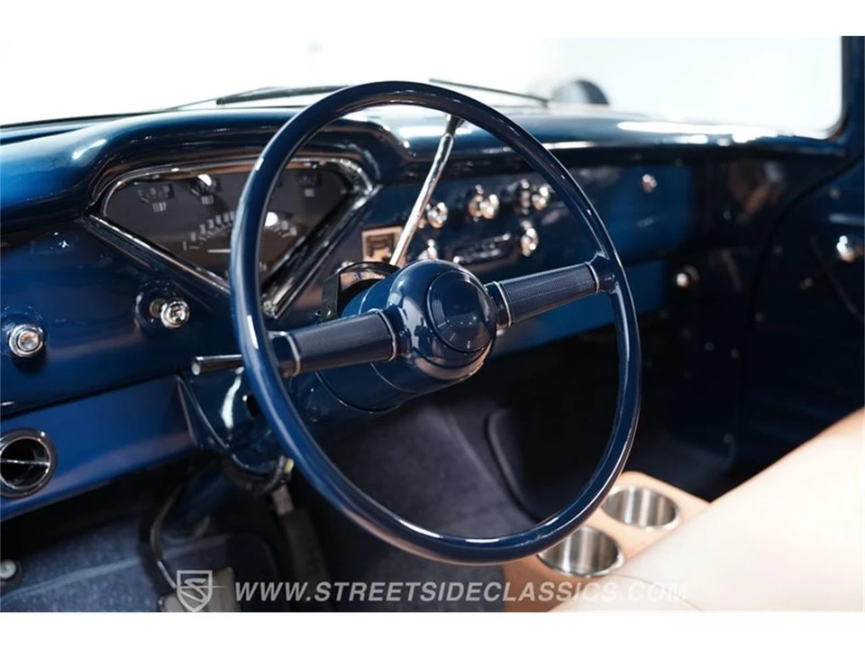 1958 Chevrolet Task Force - Image 29 of 31