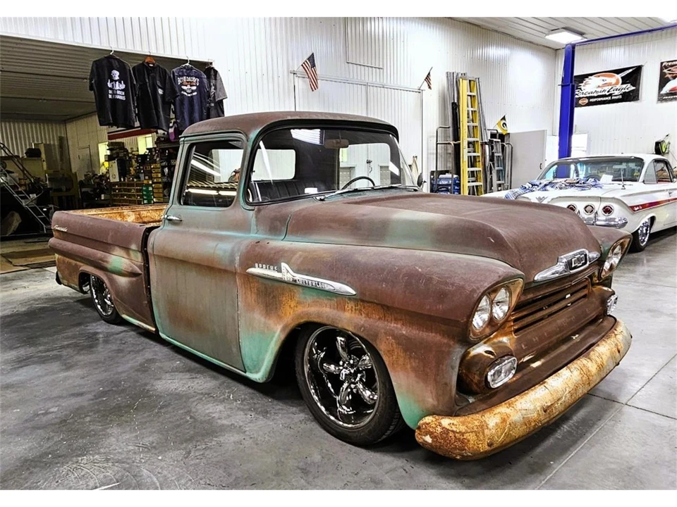 1958 Chevrolet Task Force - Image 7 of 31