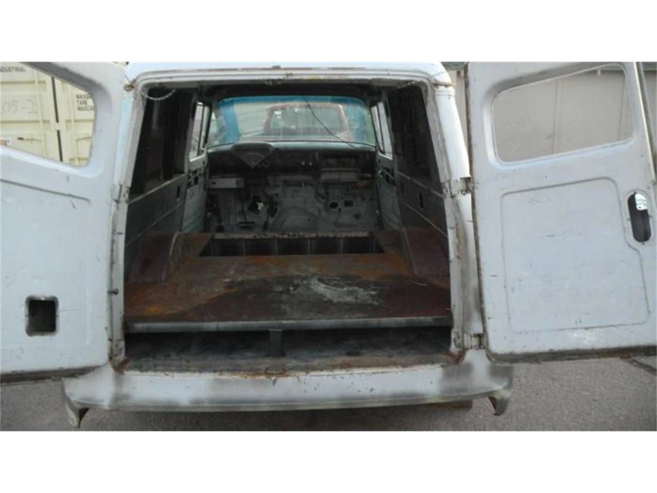 1958 Chevrolet Task Force - Image 10 of 18