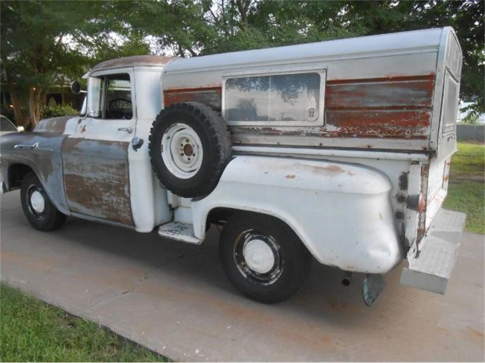 1958 Chevrolet Task Force - Image 6 of 26