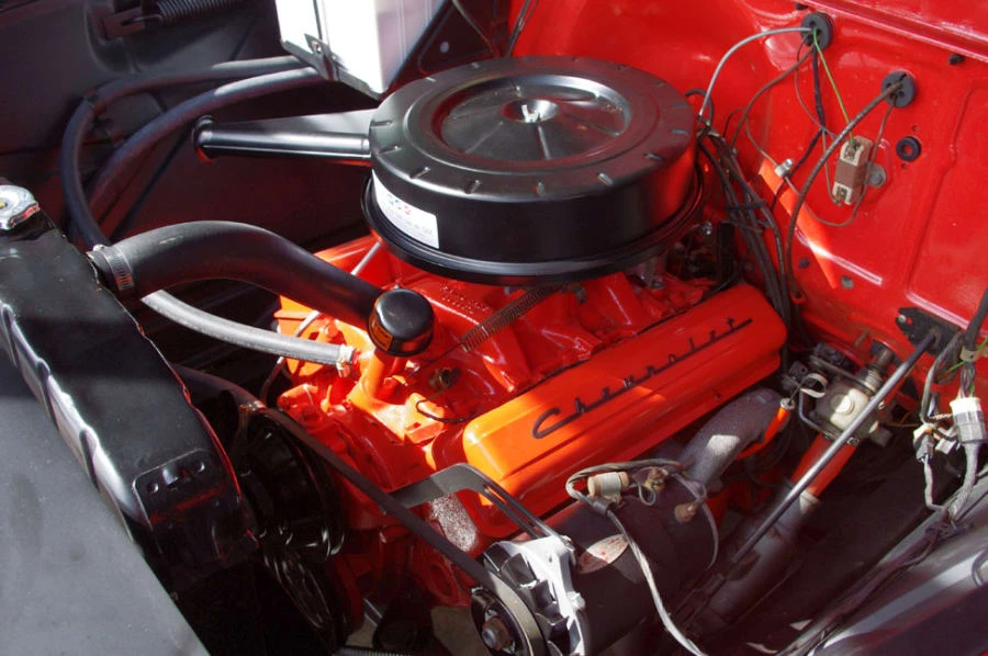 1958 Chevrolet Task Force - Image 5 of 5