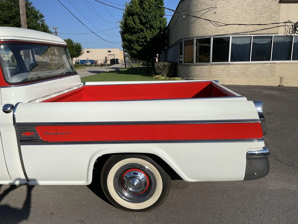 1958 Chevrolet Task Force - Image 25 of 31