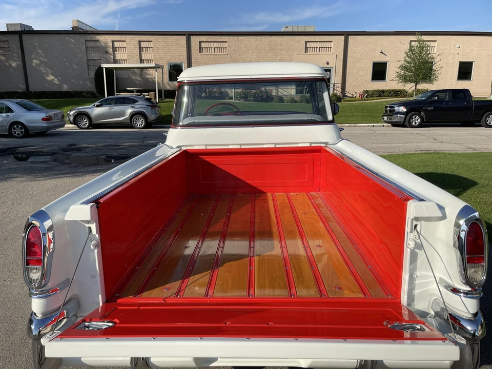 1958 Chevrolet Task Force - Image 29 of 31