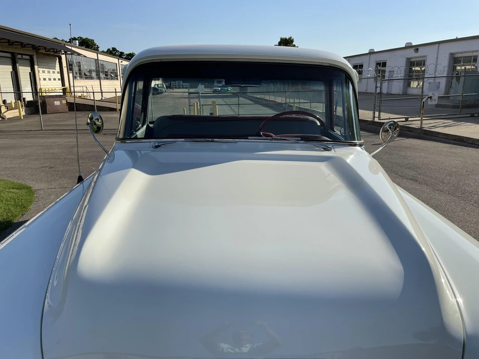 1958 Chevrolet Task Force - Image 15 of 31