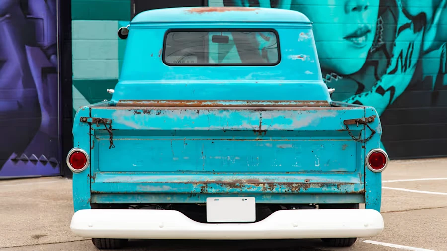 1958 Chevrolet Task Force - Image 5 of 19