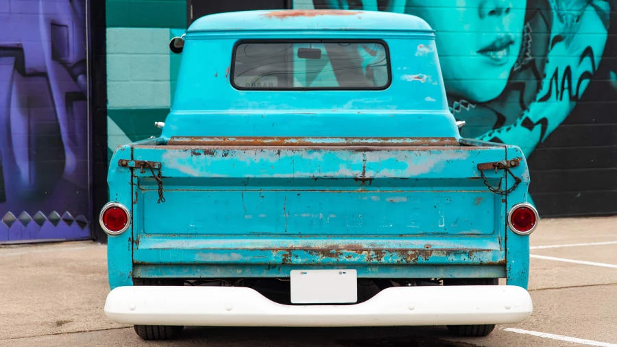 1958 Chevrolet Task Force - Image 5 of 19