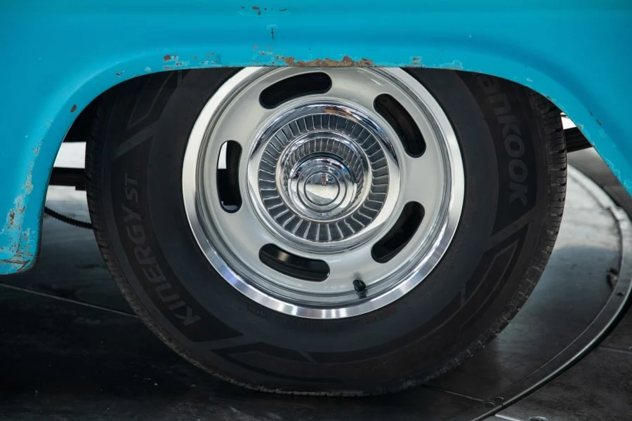 1958 Chevrolet Task Force - Image 9 of 19