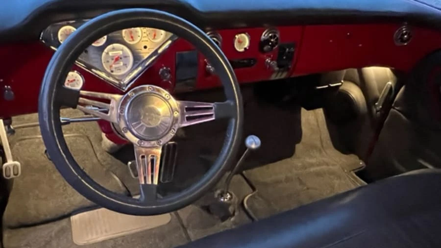 1958 Chevrolet Task Force - Image 6 of 23