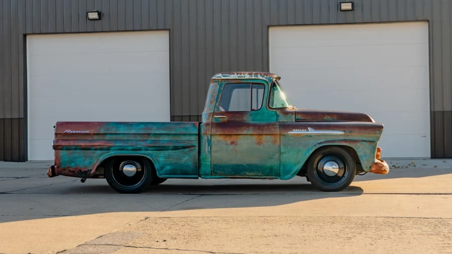1958 Chevrolet Task Force - Image 2 of 31