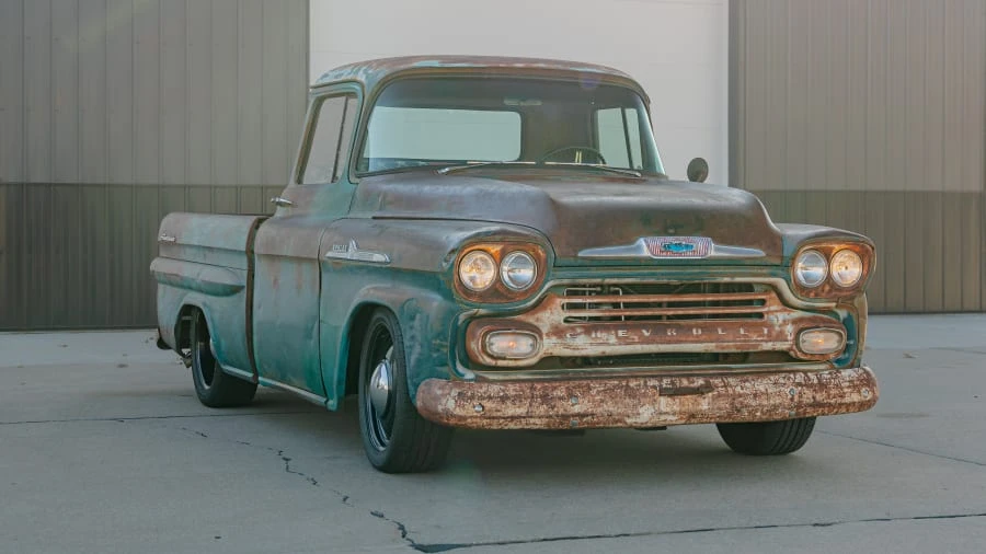 1958 Chevrolet Task Force - Image 6 of 31