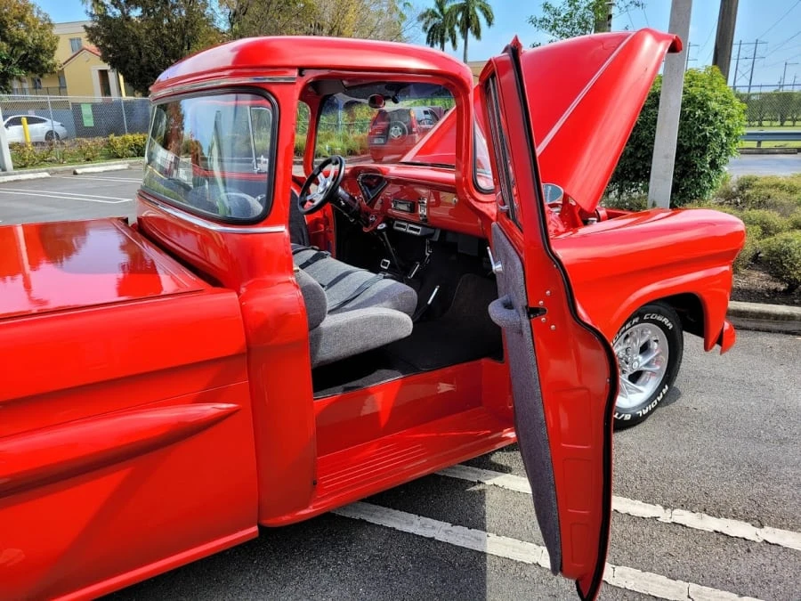 1958 Chevrolet Task Force - Image 8 of 13