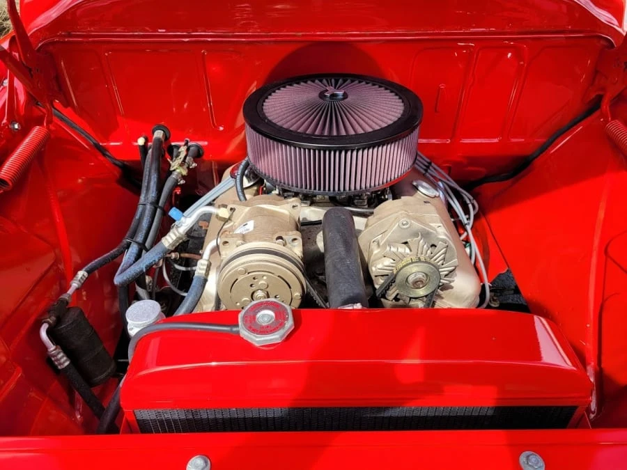 1958 Chevrolet Task Force - Image 9 of 13