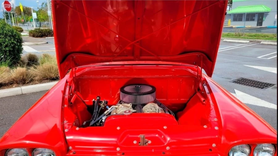 1958 Chevrolet Task Force - Image 9 of 12