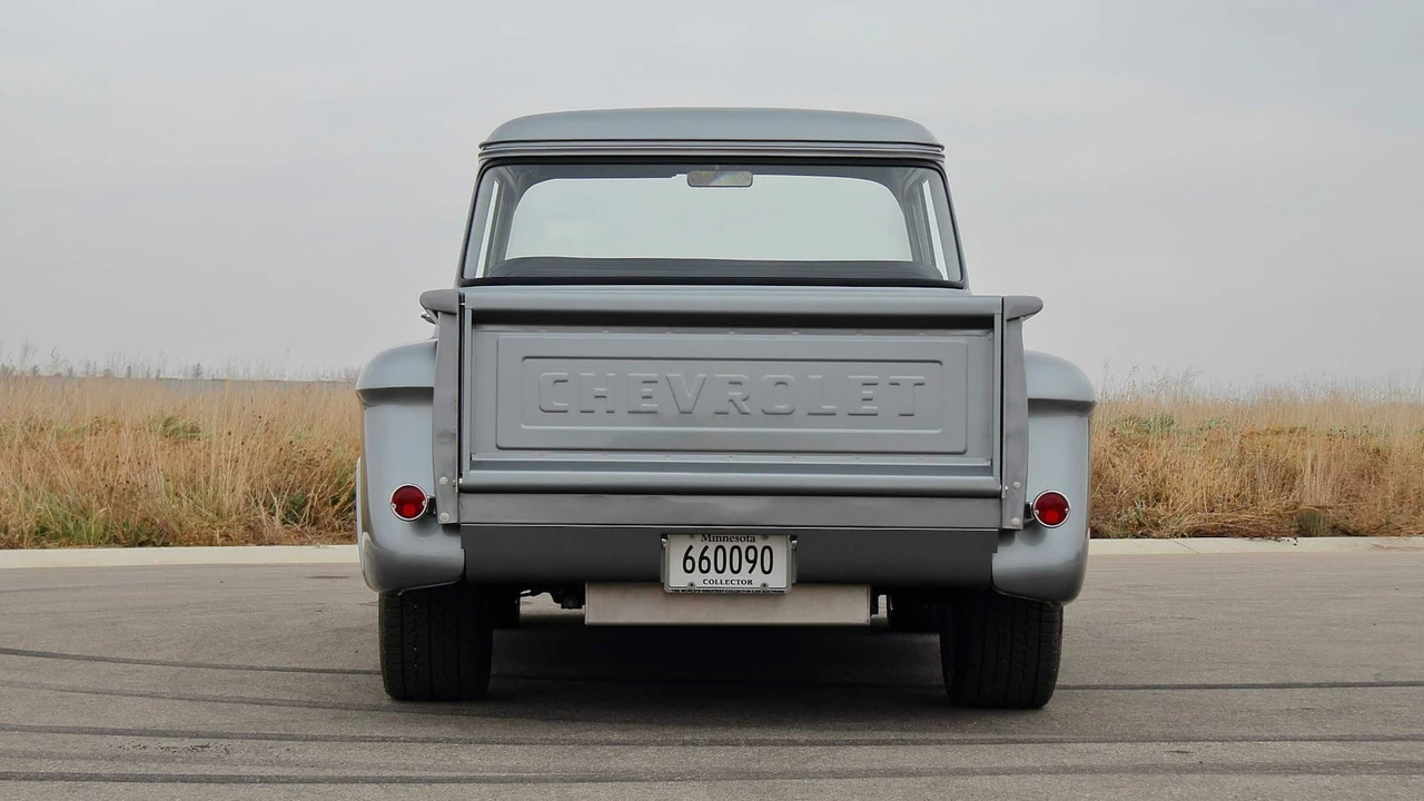 1958 Chevrolet Task Force - Image 15 of 22