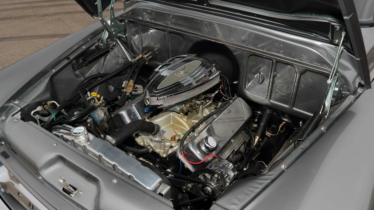1958 Chevrolet Task Force - Image 6 of 22