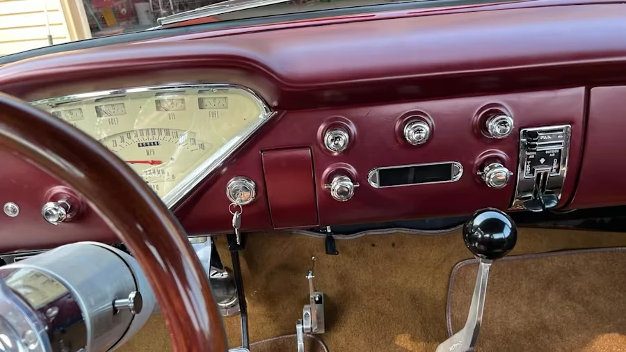 1958 Chevrolet Task Force - Image 15 of 22