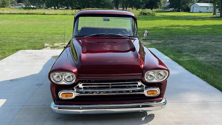 1958 Chevrolet Task Force - Image 4 of 22