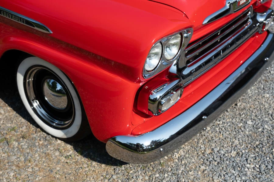 1958 Chevrolet Task Force - Image 10 of 31