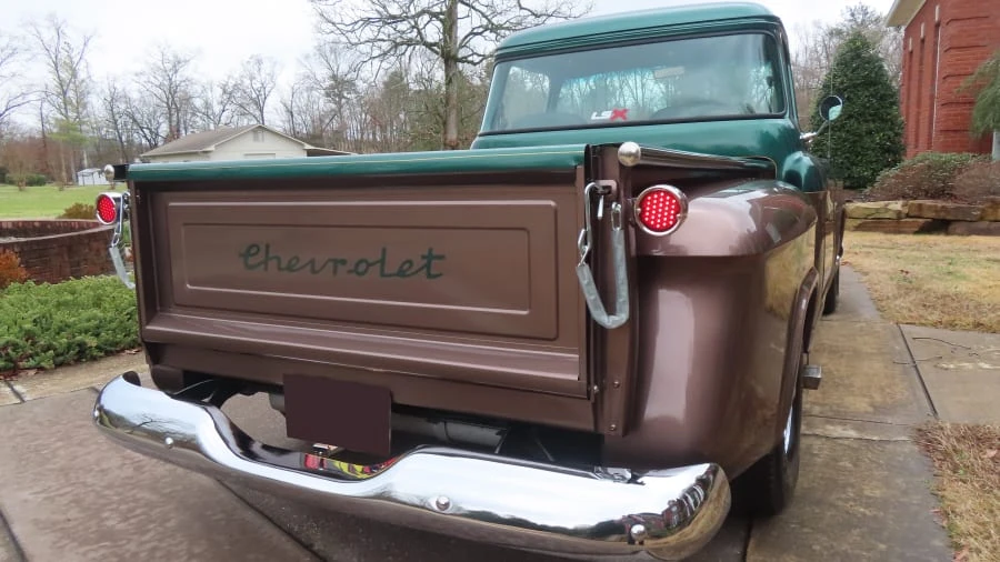 1958 Chevrolet Task Force - Image 18 of 23