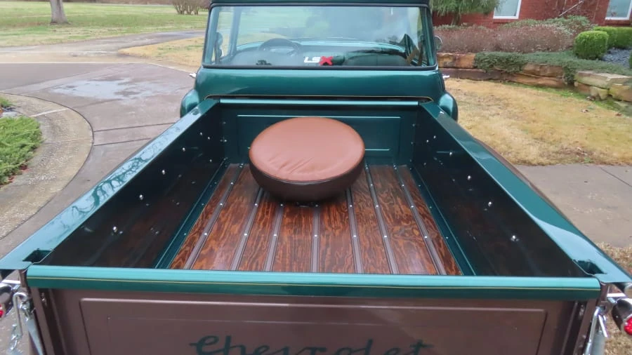1958 Chevrolet Task Force - Image 17 of 23