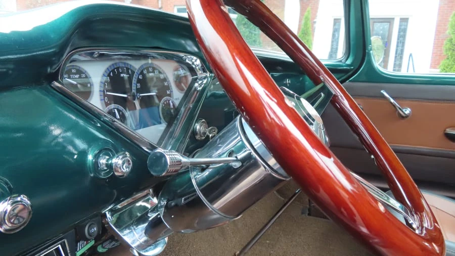 1958 Chevrolet Task Force - Image 5 of 23
