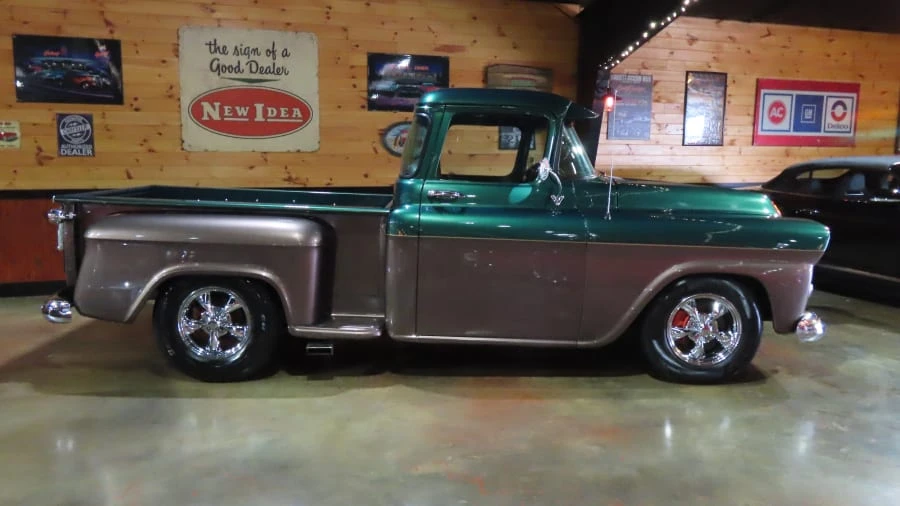 1958 Chevrolet Task Force - Image 20 of 23