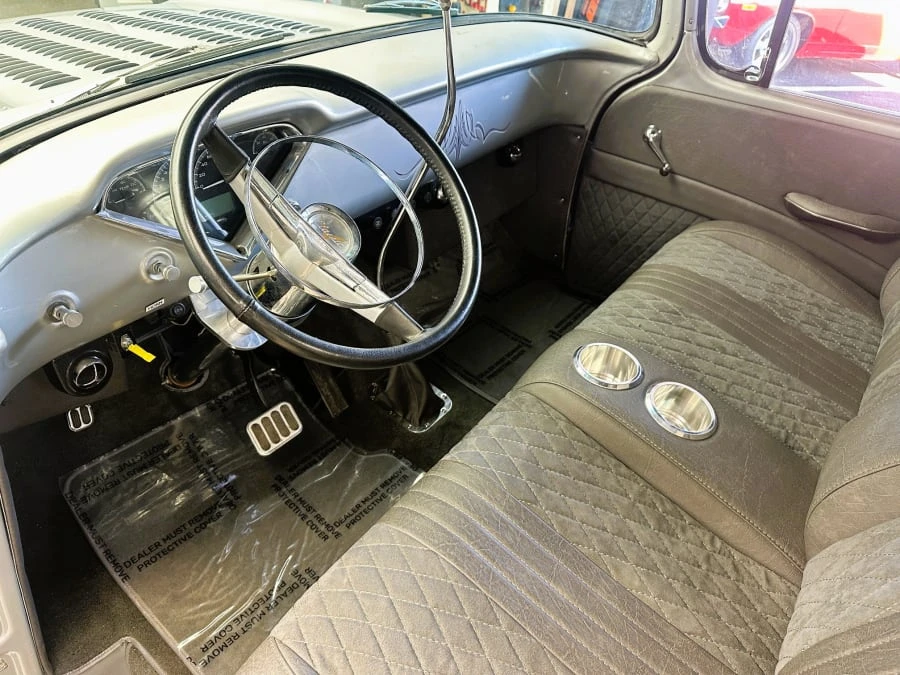 1958 Chevrolet Task Force - Image 7 of 15