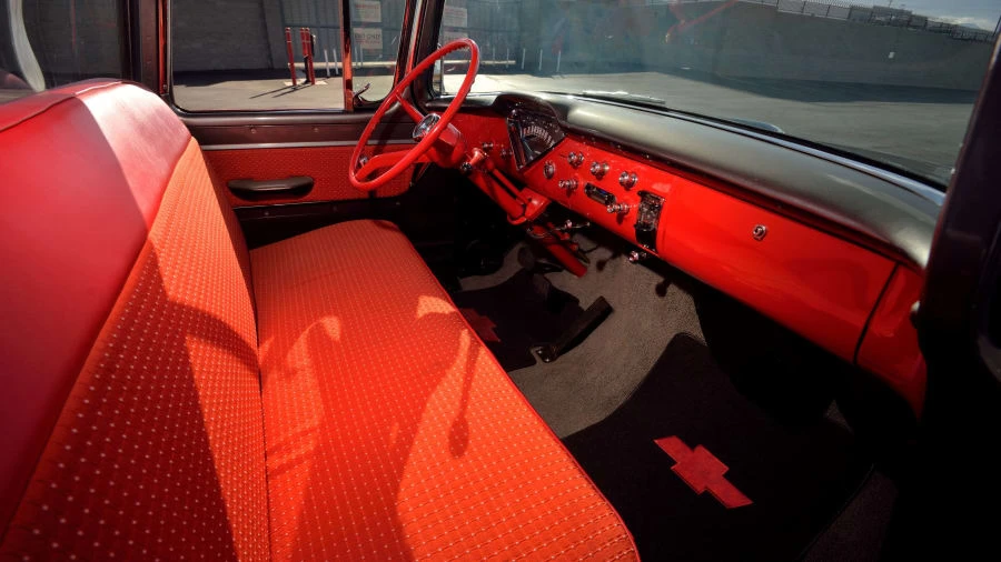 1958 Chevrolet Task Force - Image 22 of 31