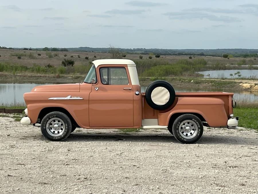 1958 Chevrolet Task Force - Image 6 of 24