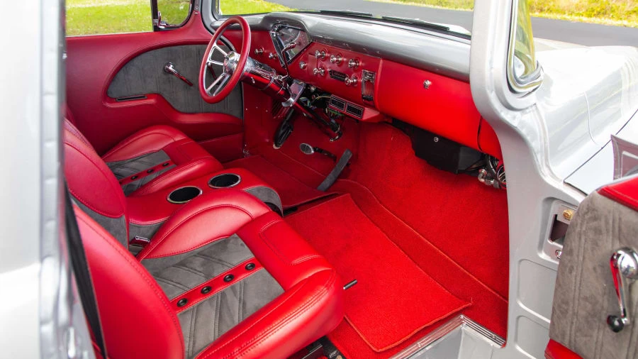 1958 Chevrolet Task Force - Image 5 of 21