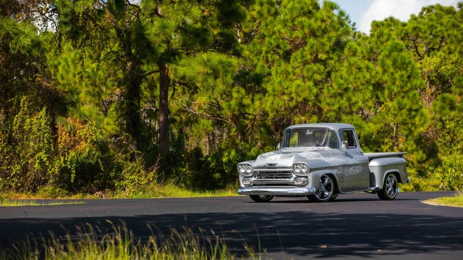 1958 Chevrolet Task Force - Image 18 of 21