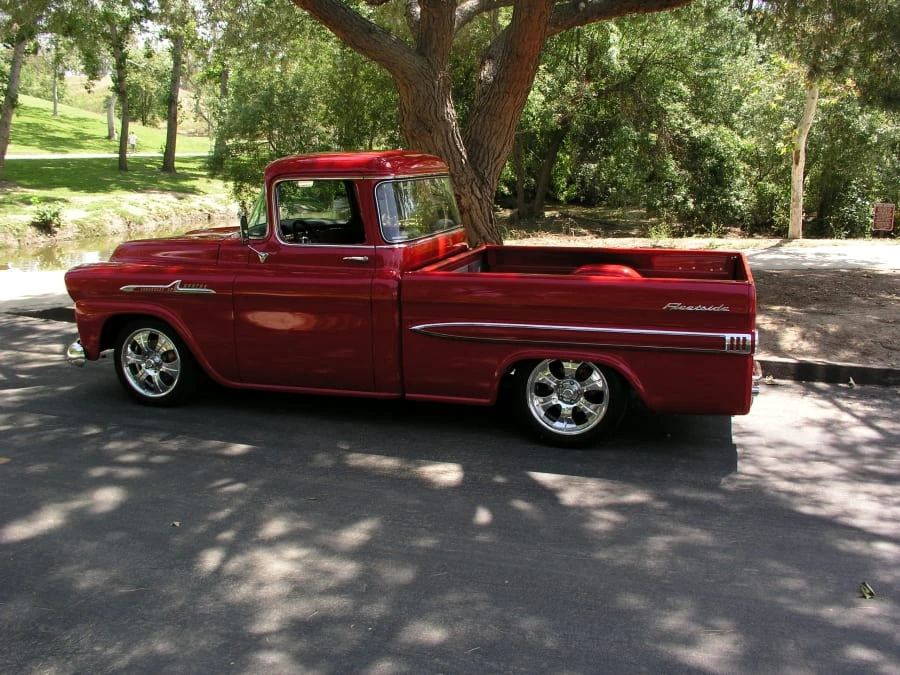 1958 Chevrolet Task Force - Image 6 of 8