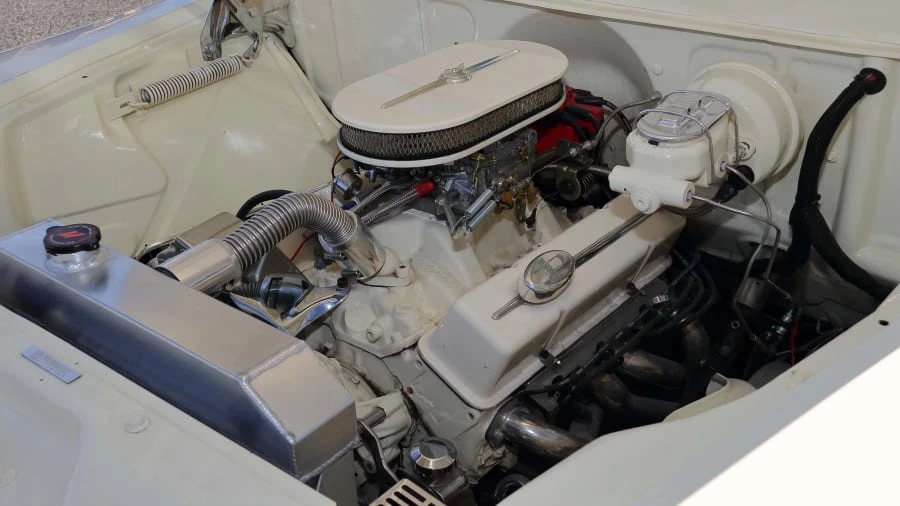 1958 Chevrolet Task Force - Image 6 of 25