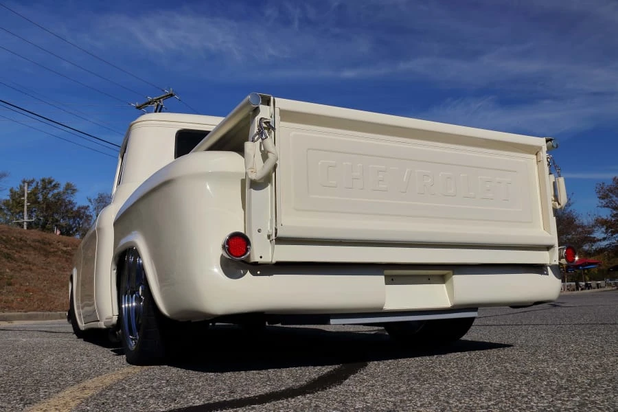 1958 Chevrolet Task Force - Image 21 of 25