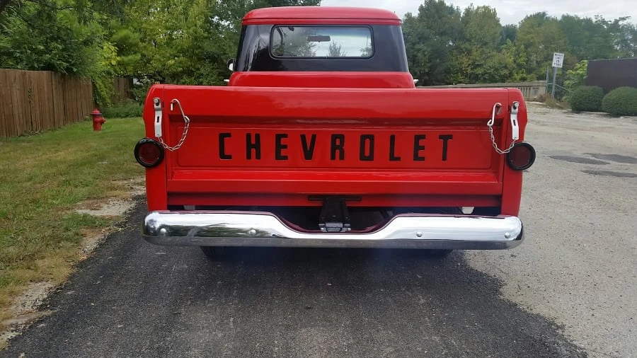 1958 Chevrolet Task Force - Image 8 of 10