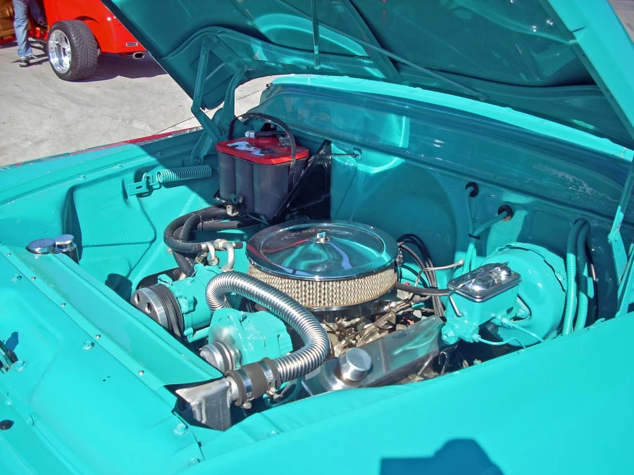 1958 Chevrolet Task Force - Image 7 of 8