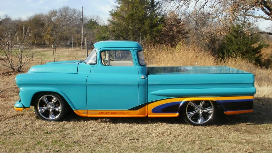 1958 Chevrolet Task Force - Image 2 of 5