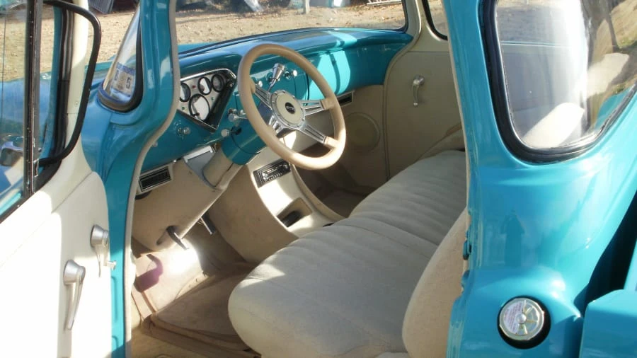 1958 Chevrolet Task Force - Image 3 of 5