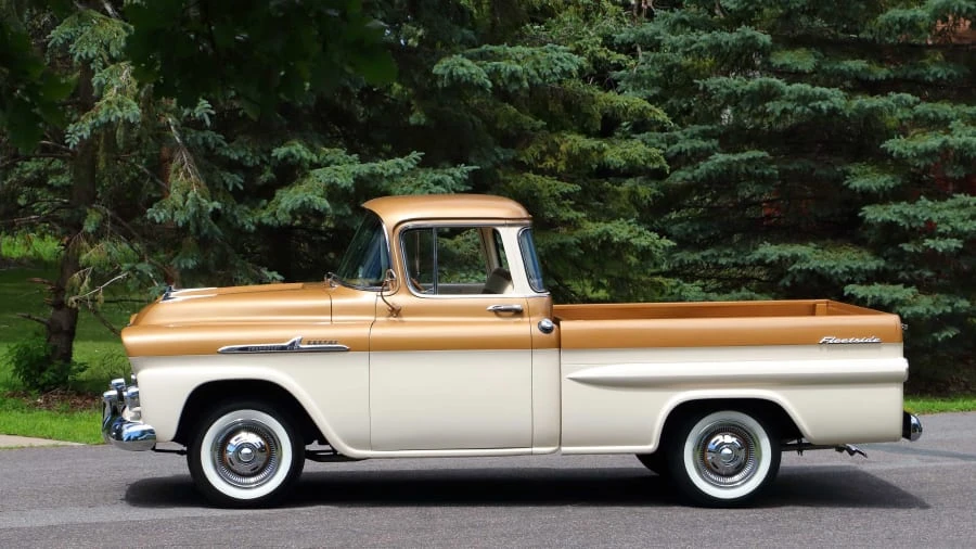 1958 Chevrolet Task Force - Image 2 of 20